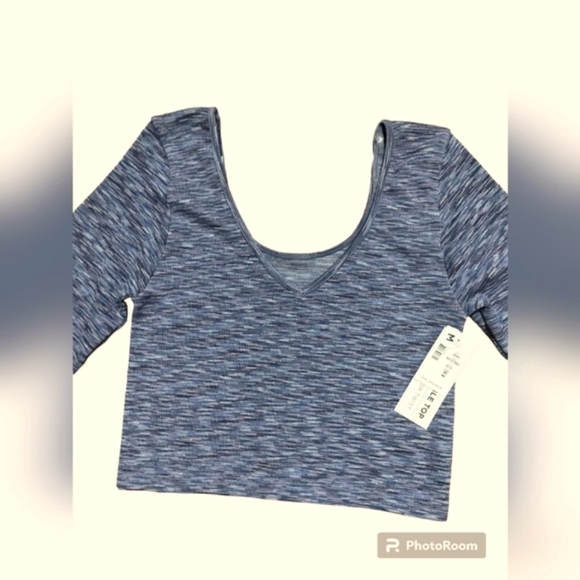 🆕 Aeropostale women's purple scrop top shirt long sleeve size M - Picture 3 of 10